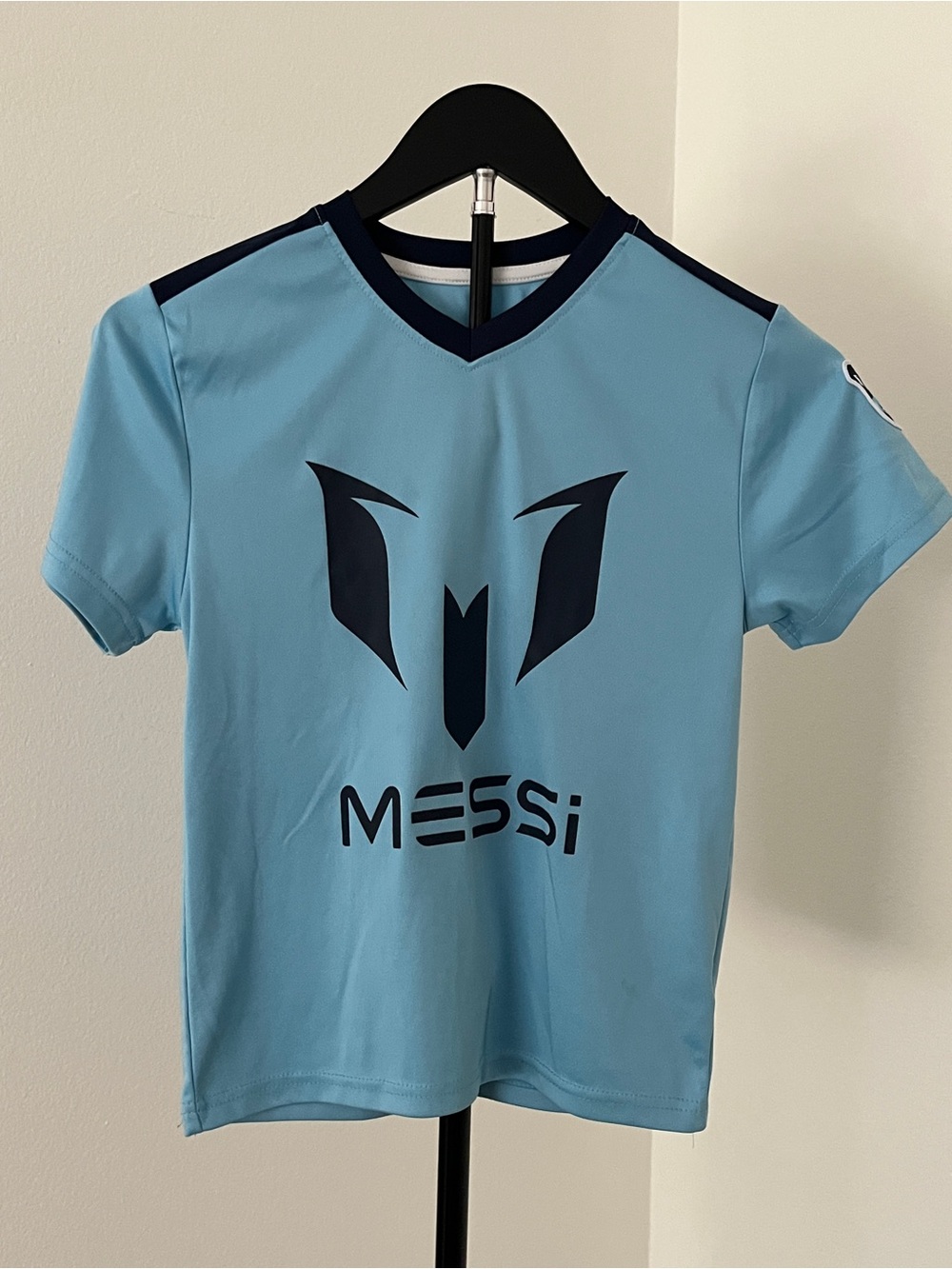 ⚽ Messi 10 Kids Soccer Jersey-Style Shirt Youth Medium